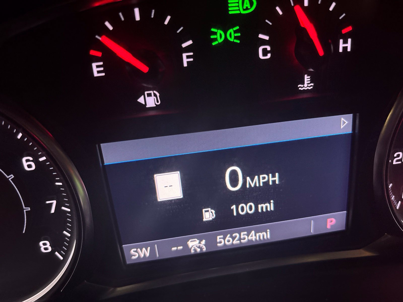 Used 2024 GMC Terrain AT4 w/ Infotainment Package II AWD/4WD image 2