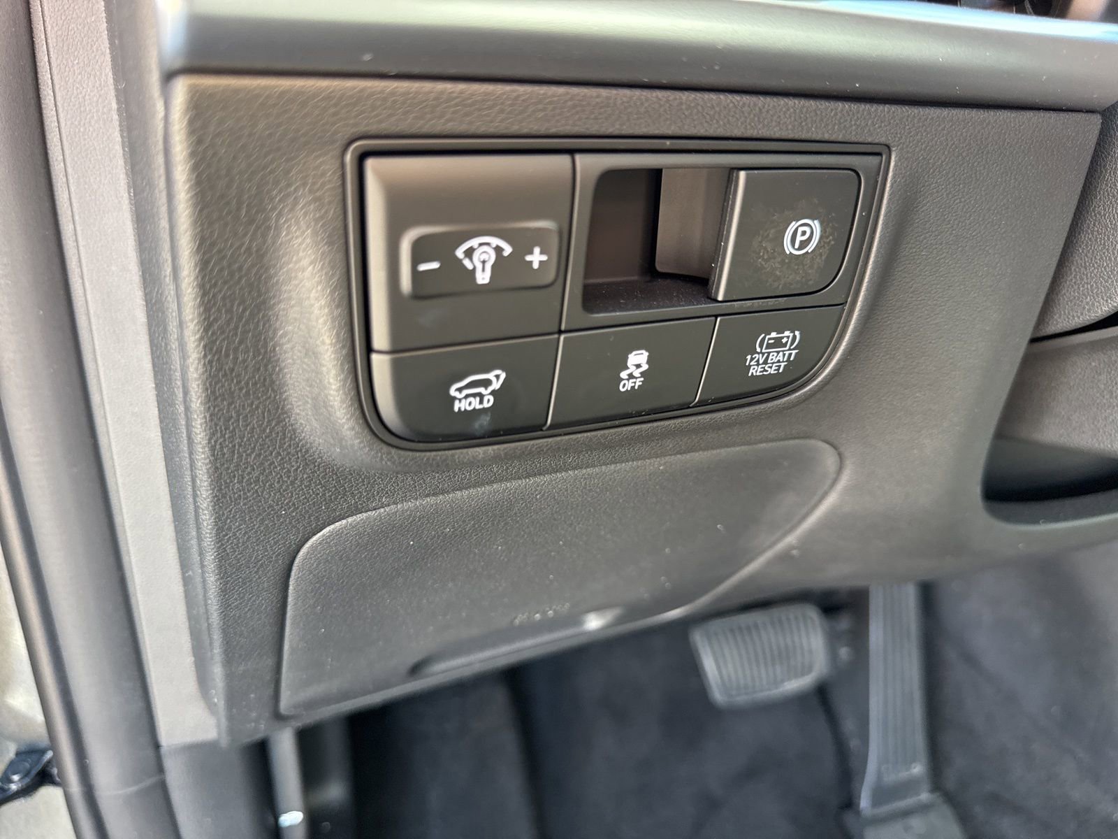 Certified 2025 Hyundai Tucson Limited image 18