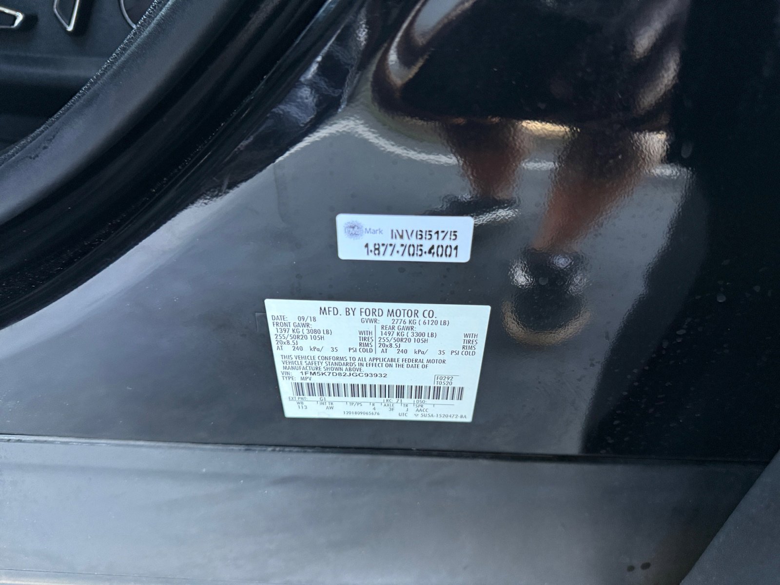 Used 2018 Ford Explorer XLT image 23