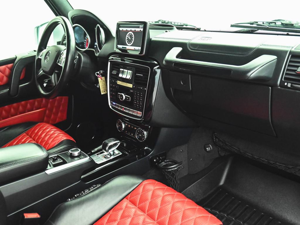 Used 2016 Mercedes-Benz G 63 AMG 4MATIC image 32