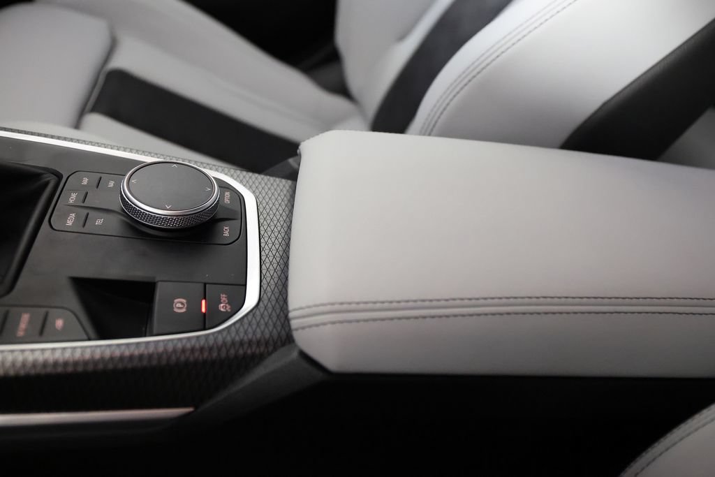 Used 2026 BMW M3 RWD image 37