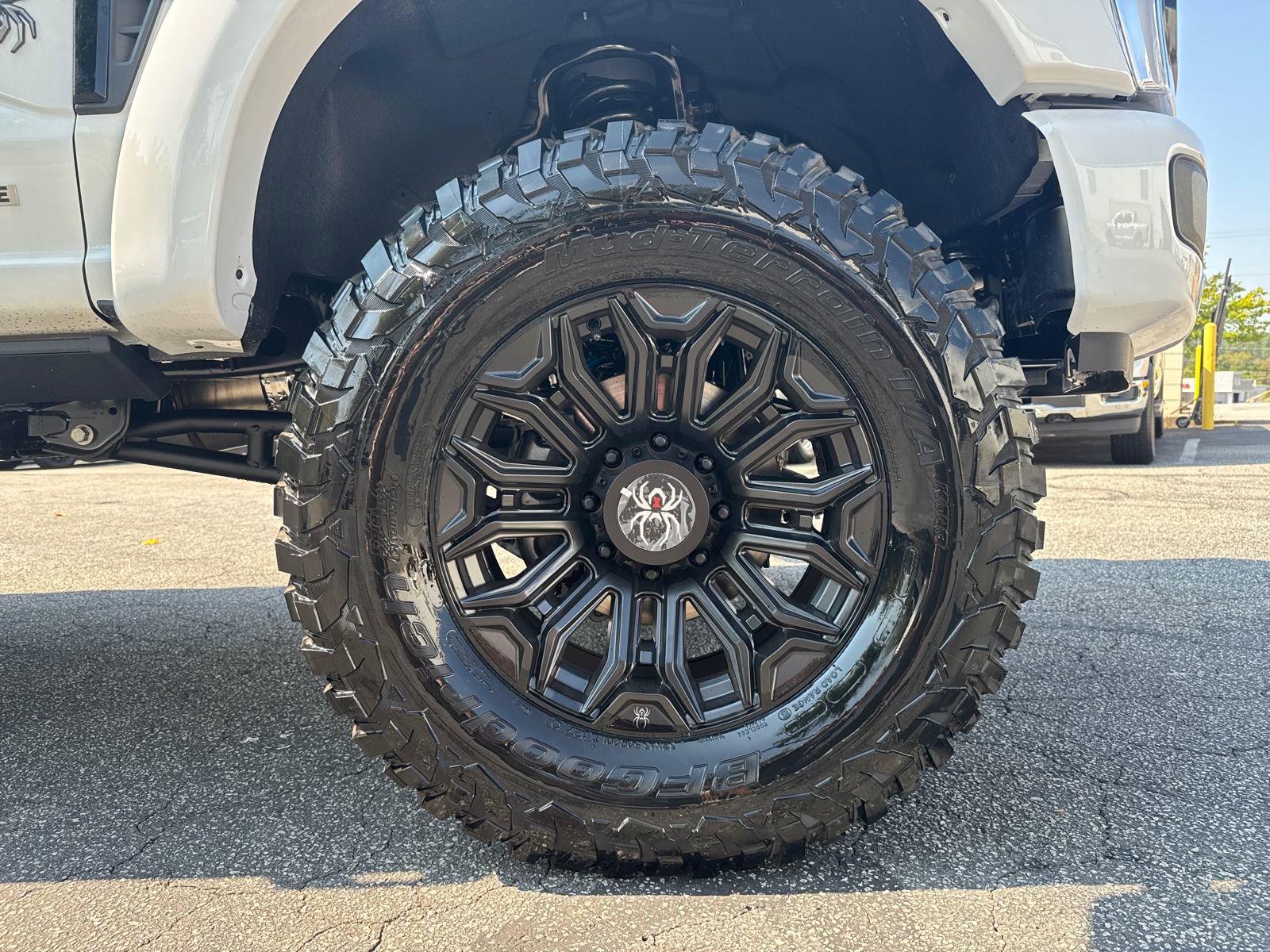 New 2025 Ford F250 Lariat w/ Lariat Ultimate Package image 12