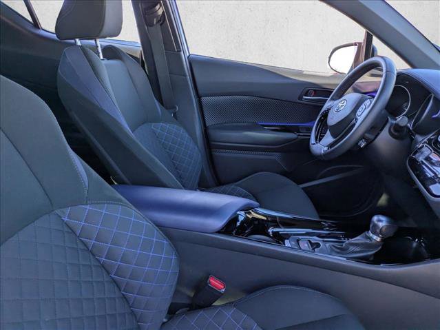 Used 2021 Toyota C-HR XLE image 19