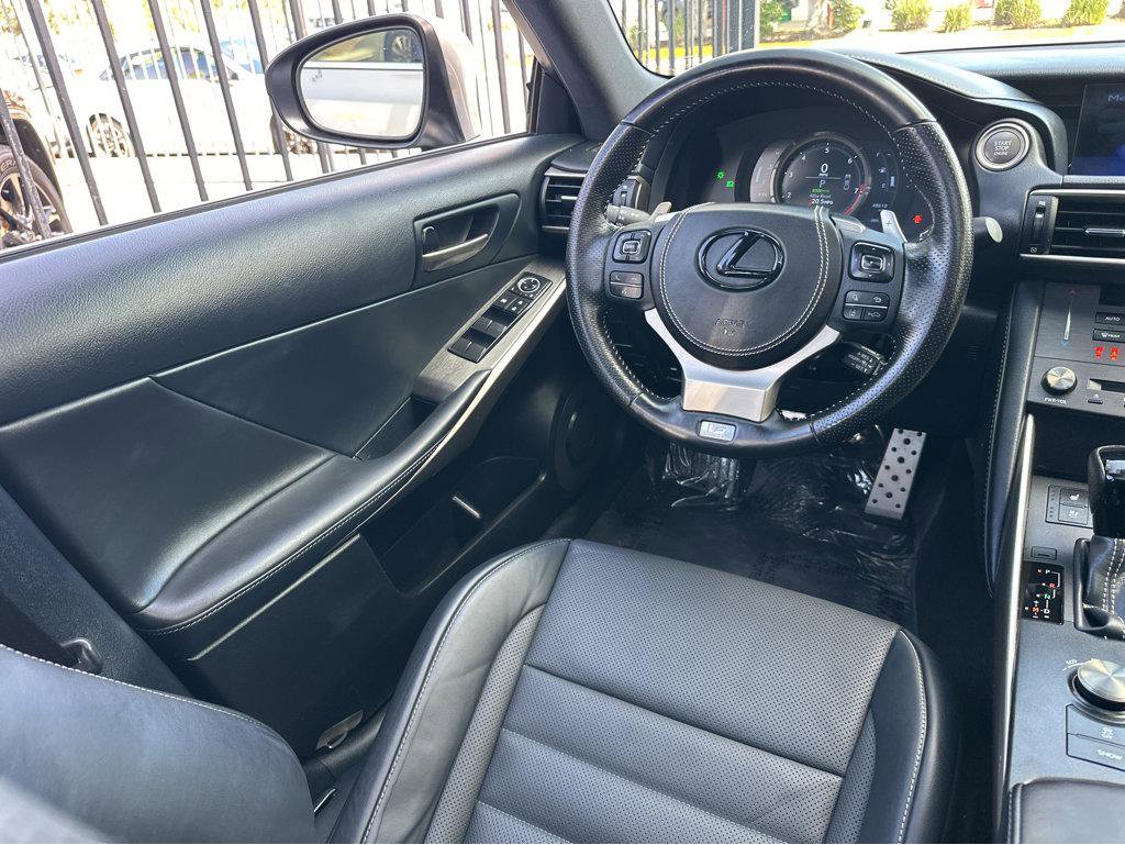 Used 2020 Lexus IS 350 F Sport w/ F Sport Package image 19