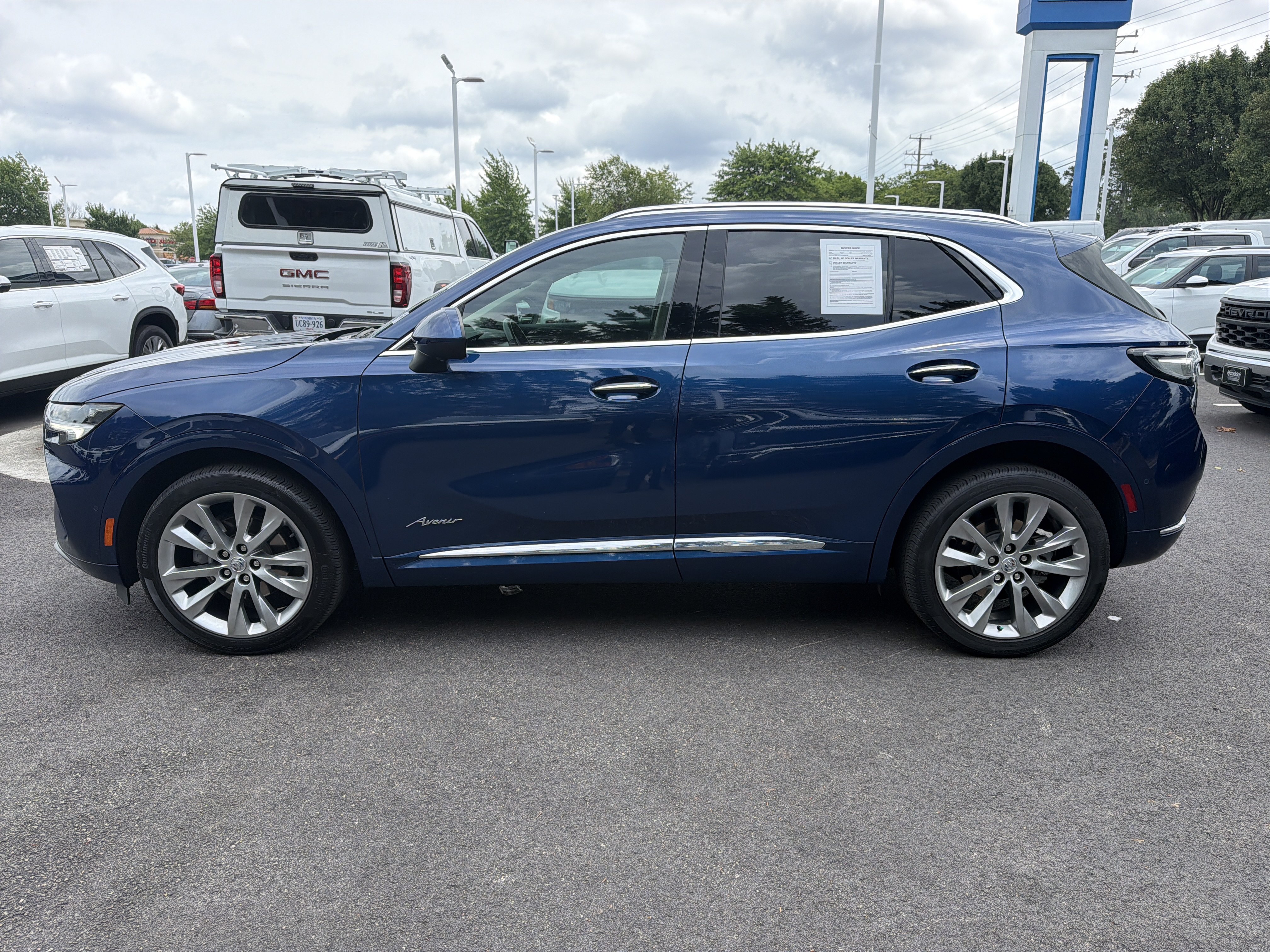 Used 2023 Buick Envision Avenir AWD/4WD image 7