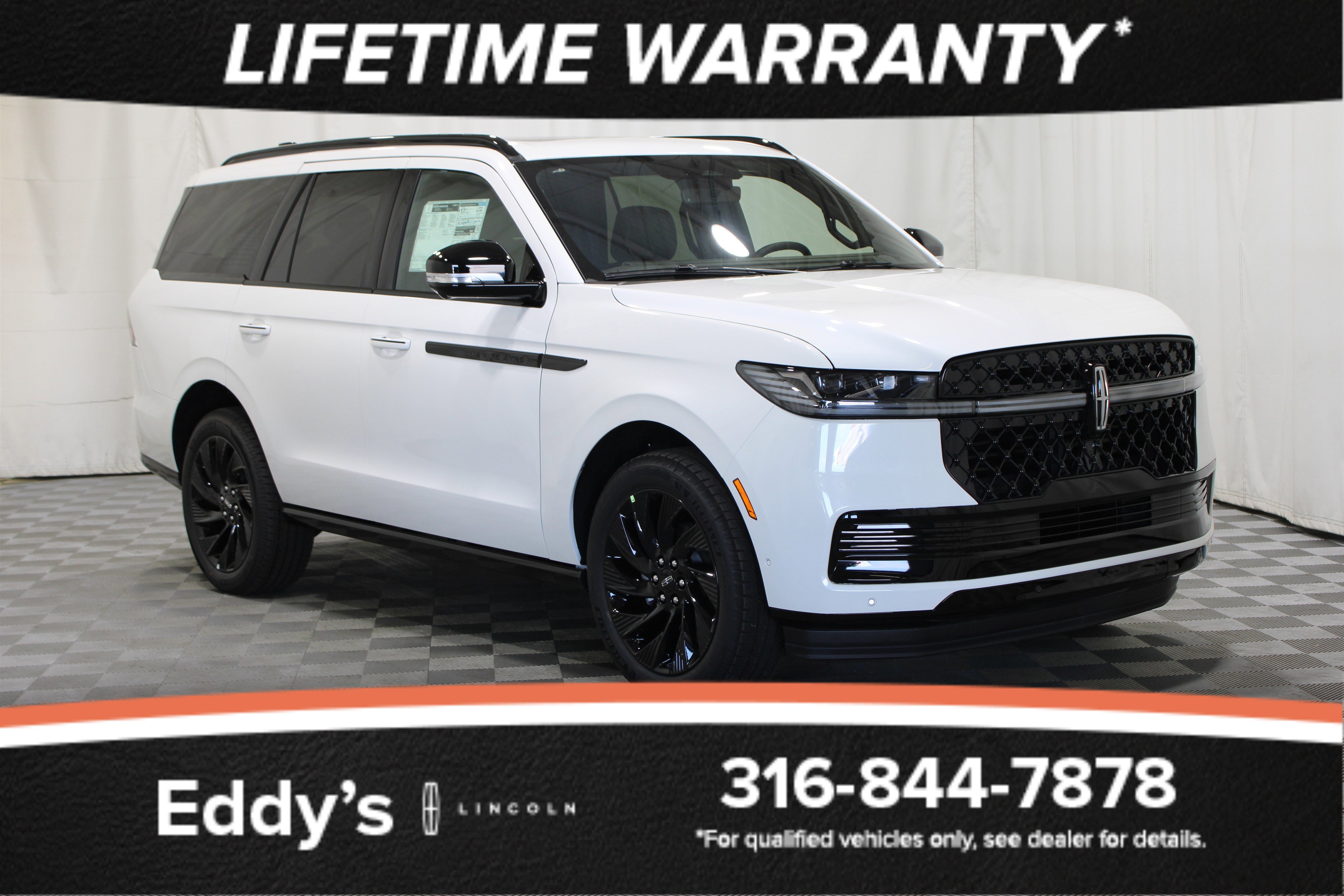 New 2025 Lincoln Navigator Reserve w/ Jet Appearance Package