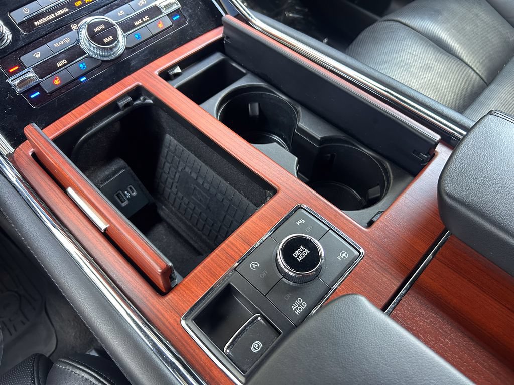 Used 2021 Lincoln Navigator L Reserve AWD/4WD image 43