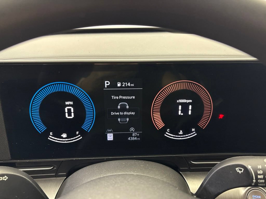 Used 2025 Hyundai Kona SE FWD image 26
