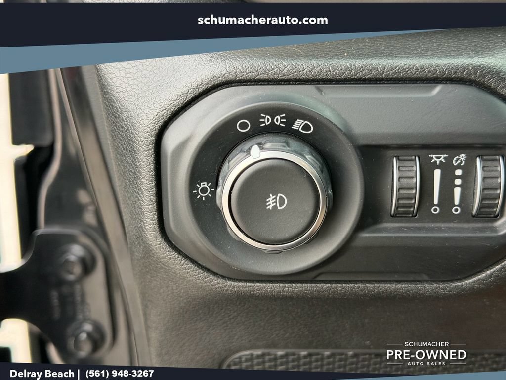 Certified 2020 Jeep Wrangler Sport AWD/4WD image 22