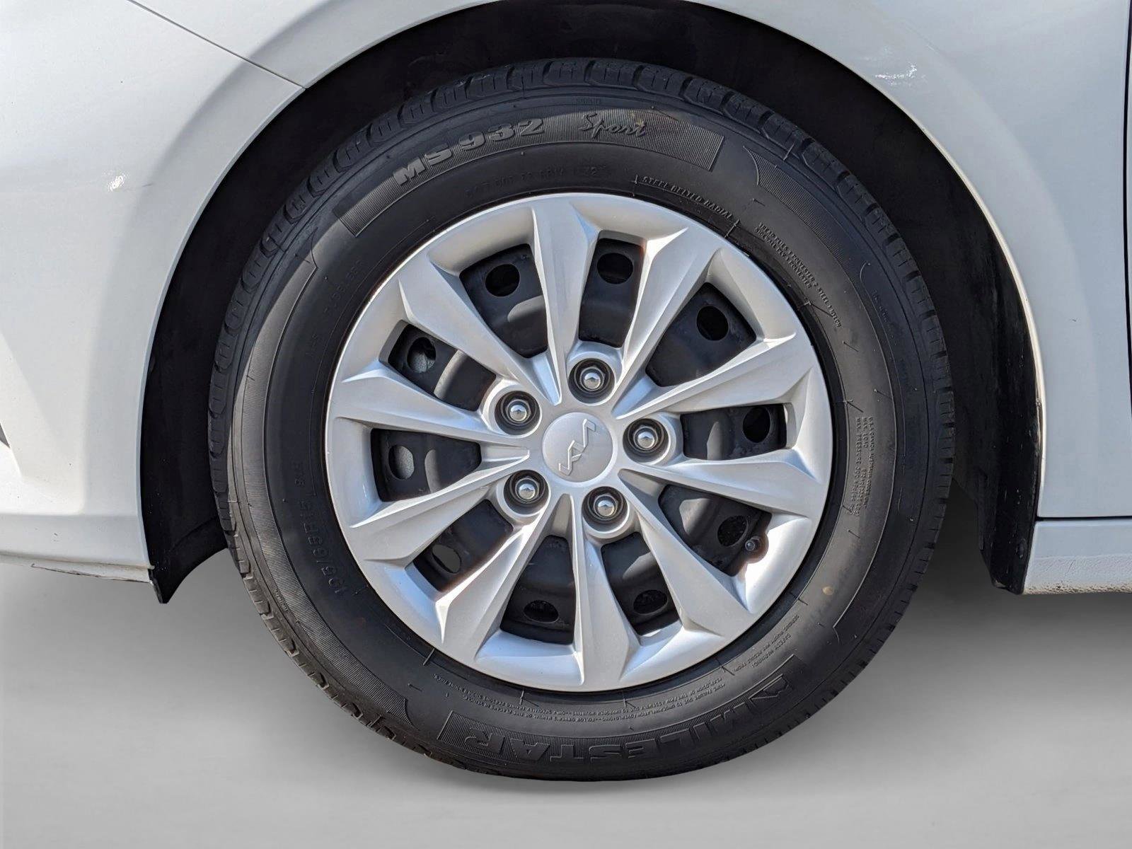Used 2023 Kia Forte LX FWD image 22