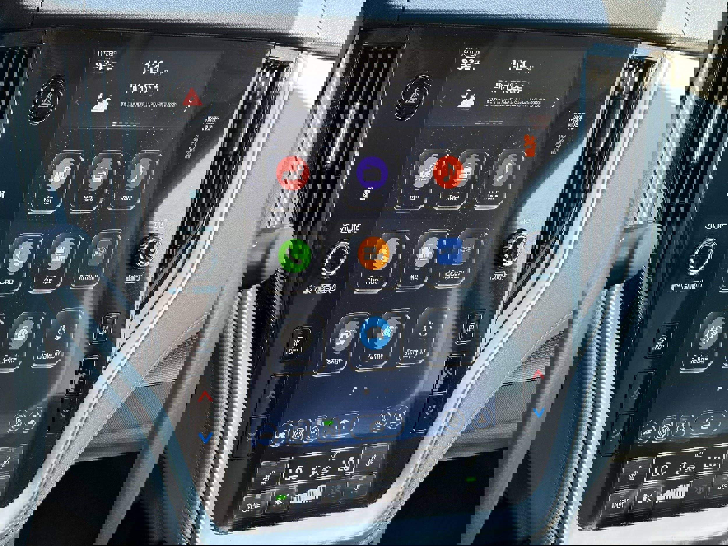 Certified 2025 Subaru Outback Premium image 22