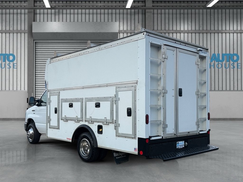 Used 2019 Ford E-350 and Econoline 350 Super Duty w/ Power Windows & Locks Group RWD image 6