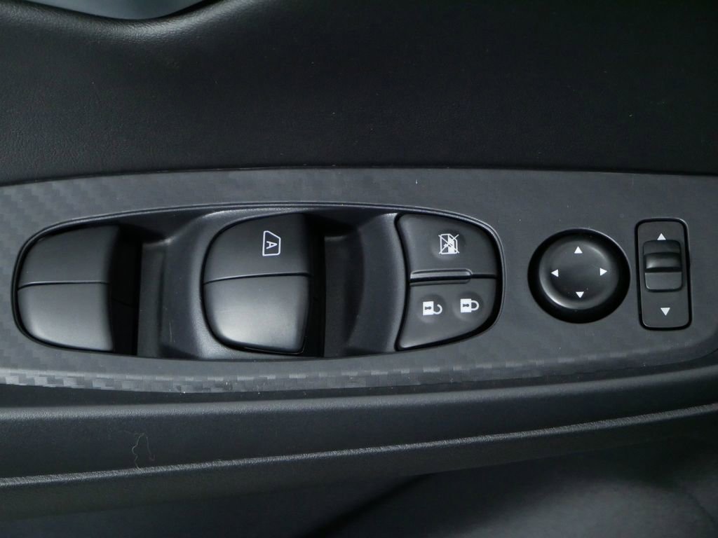 Used 2025 Nissan Sentra SV w/ All-Weather Package image 20