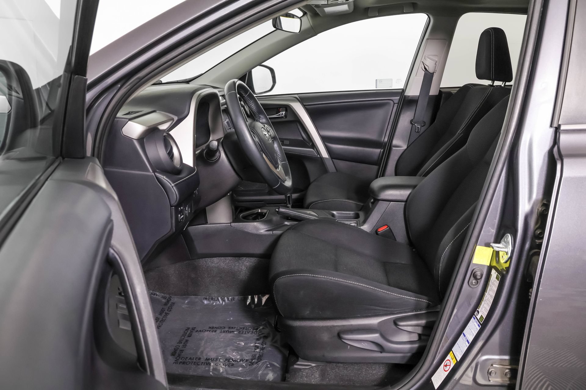 Used 2016 Toyota RAV4 XLE w/ Convenience Package AWD/4WD image 7