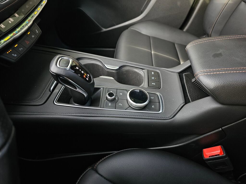 Used 2019 Cadillac XT4 Sport image 28