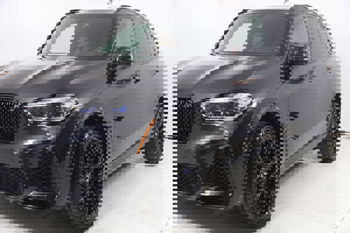 Used 2021 BMW X5 M w/ Executive Package image 77