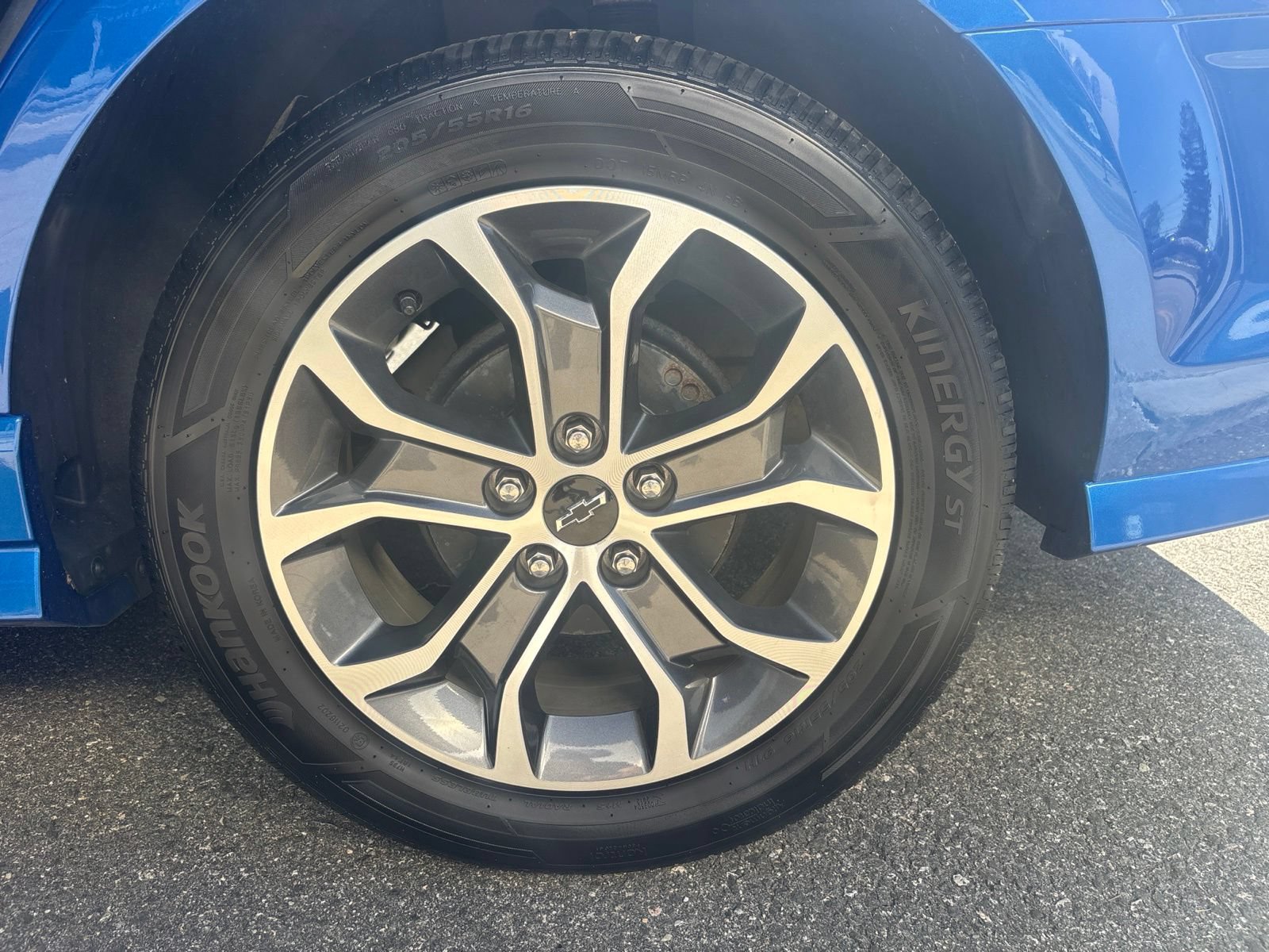 Used 2019 Chevrolet Sonic LT w/ Convenience Package FWD image 48