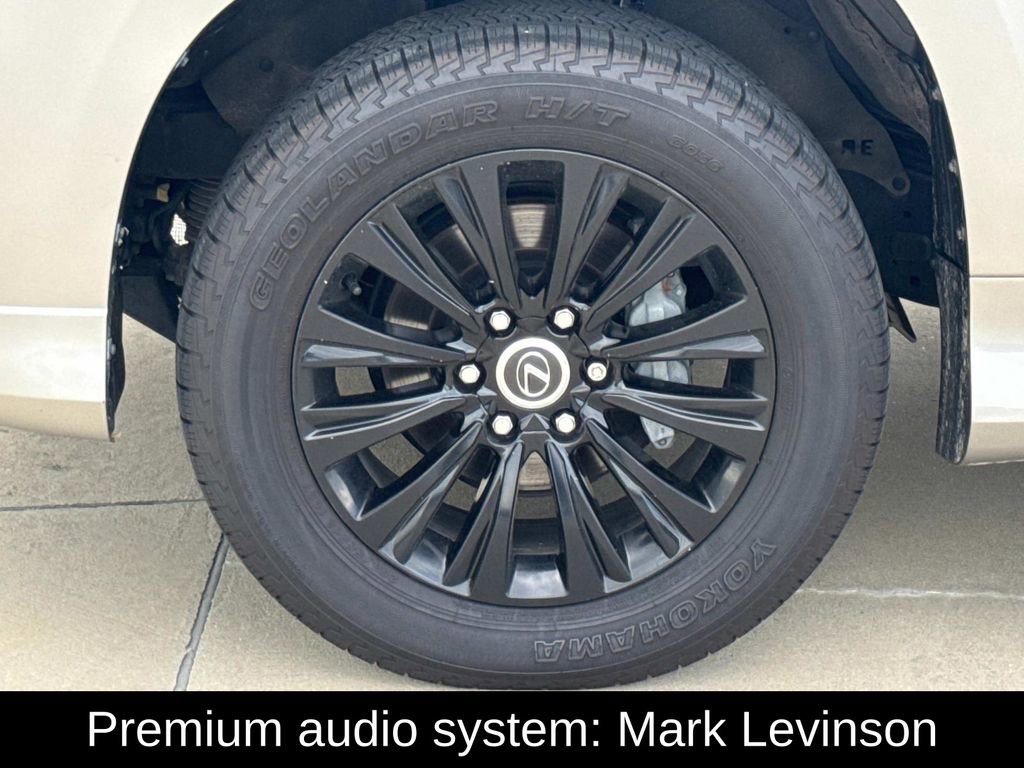 Used 2023 Lexus GX 460 Luxury w/ Accessory Package AWD/4WD image 5
