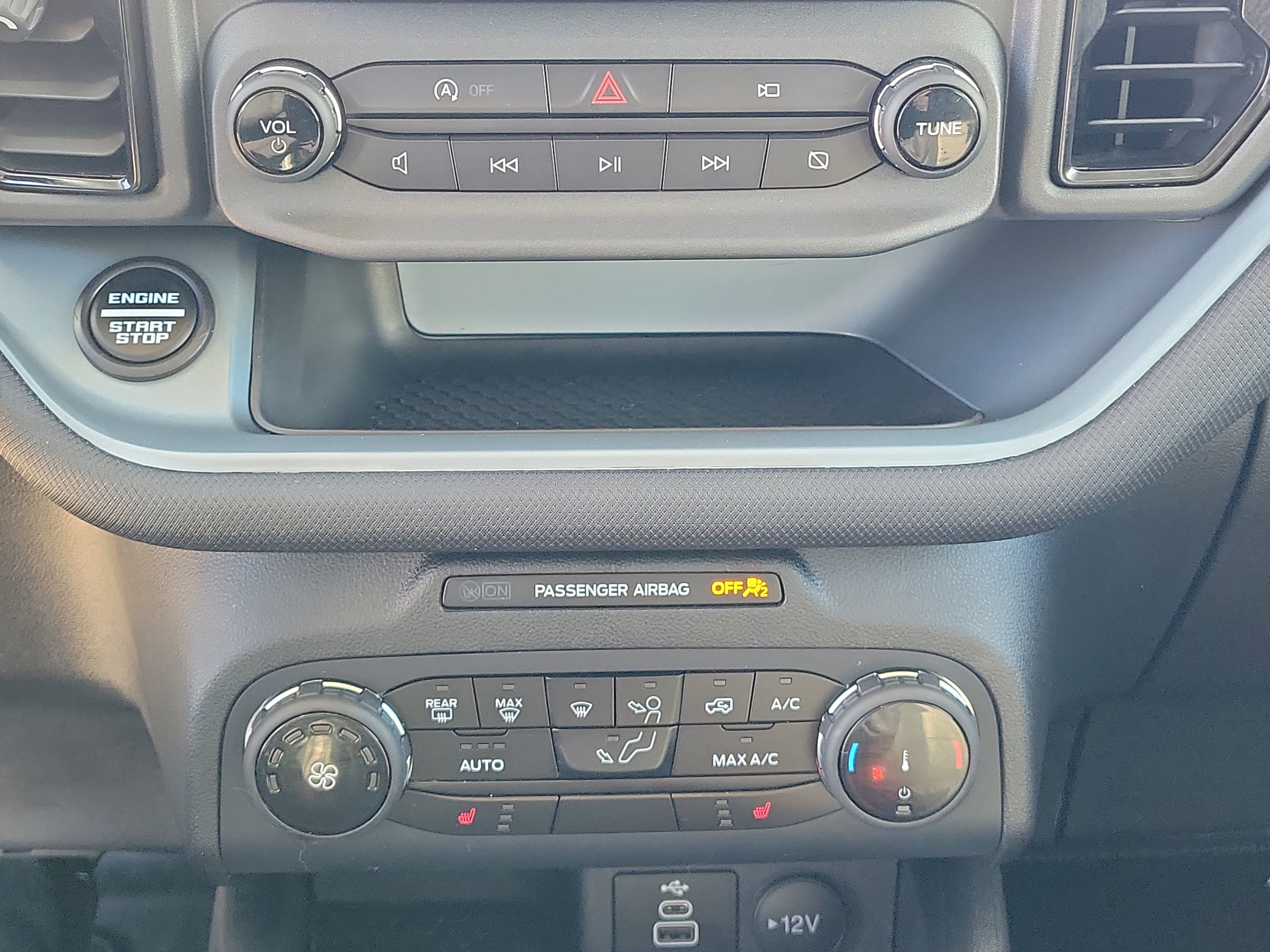 Used 2023 Ford Bronco Sport Badlands image 30