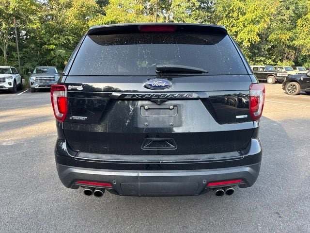 Used 2018 Ford Explorer Sport w/ Ford Safe & Smart Package AWD/4WD image 4