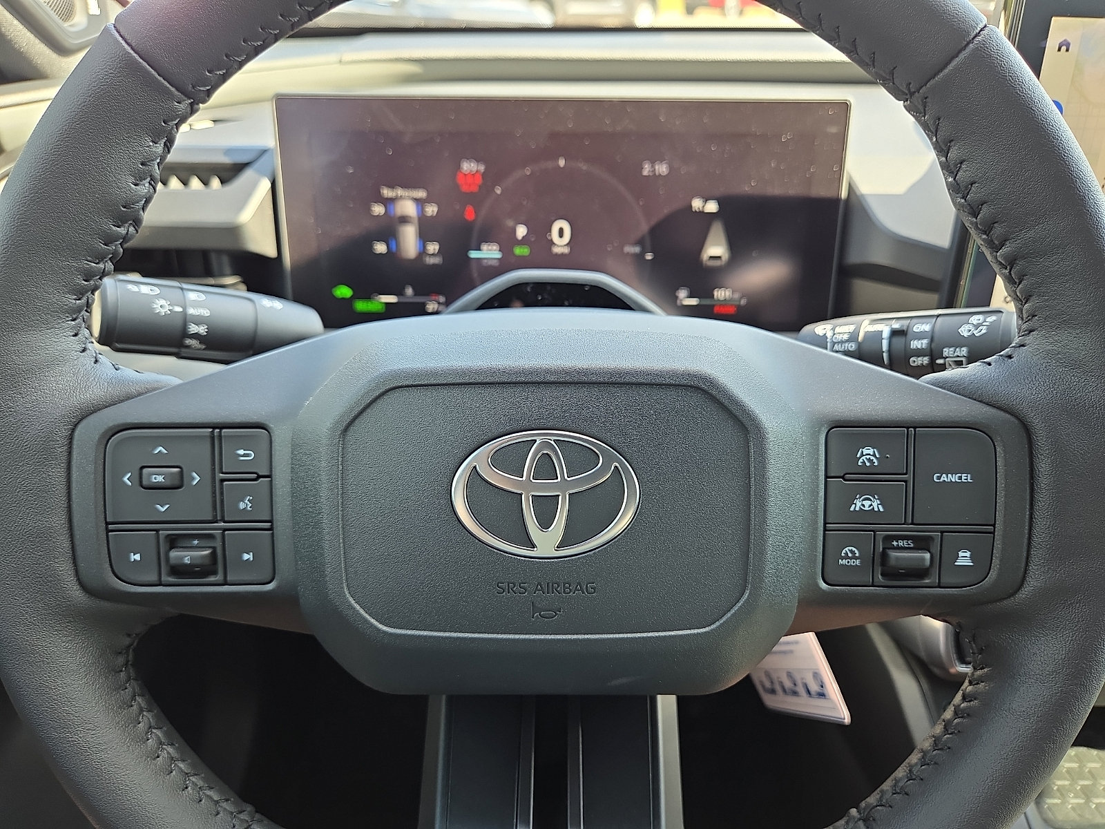 New 2026 Toyota RAV4 XSE w/ Weather Package AWD/4WD image 14
