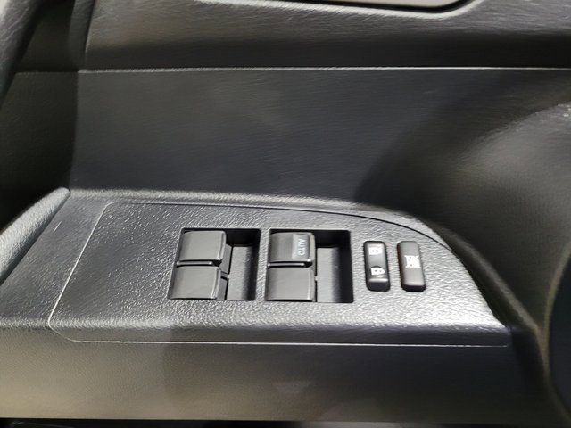 Used 2012 Toyota Highlander 4WD image 42