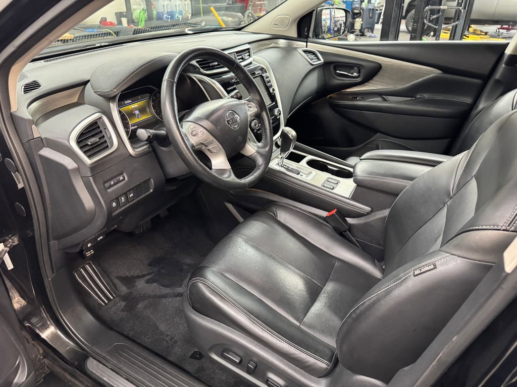 Used 2018 Nissan Murano SL w/ Moonroof Package FWD image 14