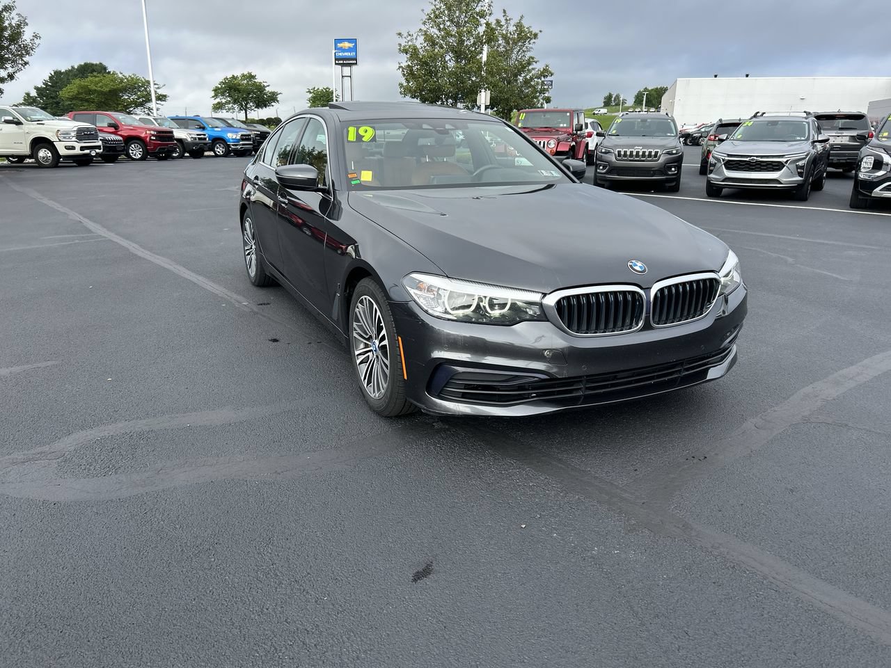 Used 2019 BMW 530e xDrive w/ Convenience Package