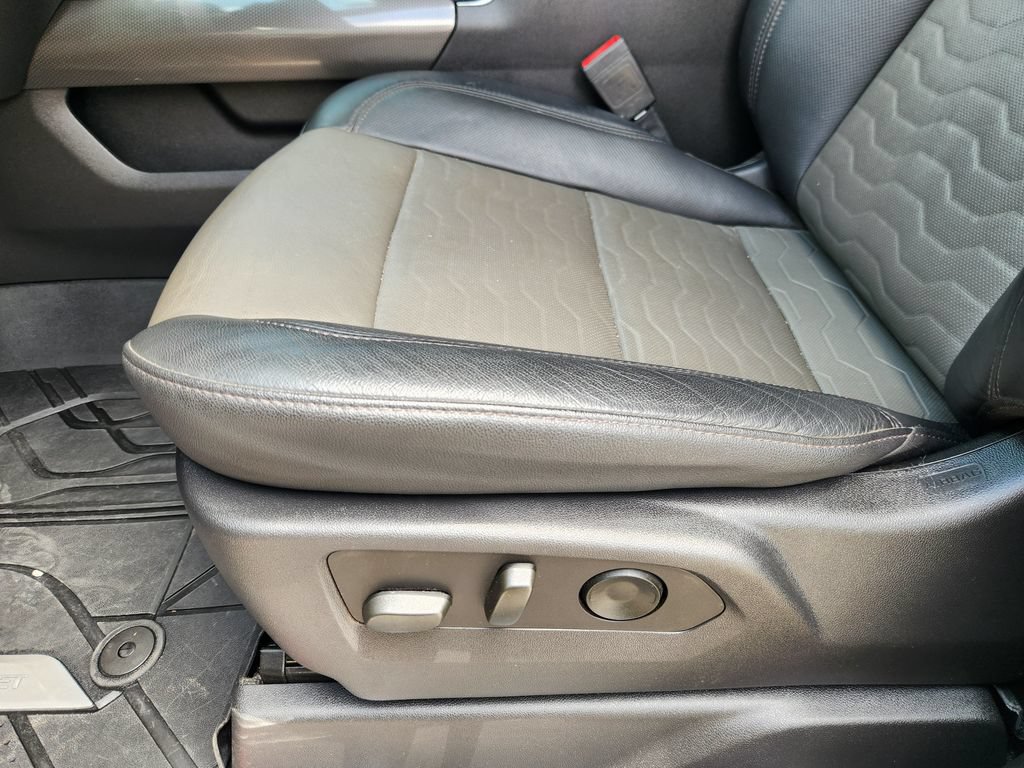 Used 2023 Chevrolet Silverado 1500 ZR2 AWD/4WD image 24