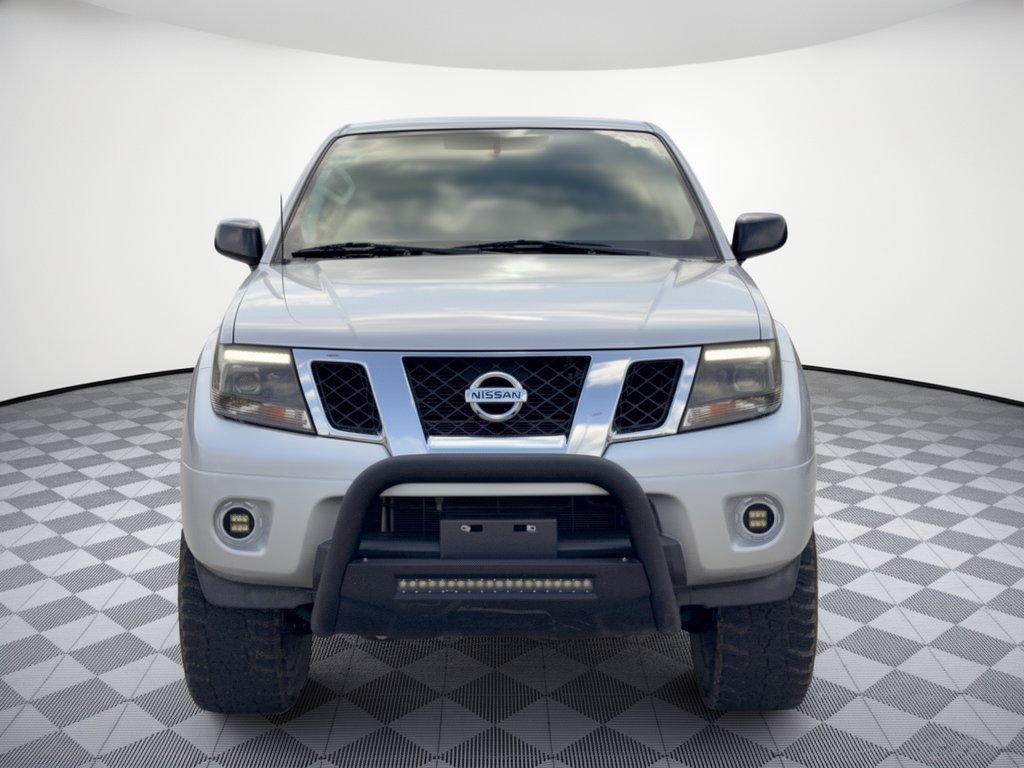Used 2020 Nissan Frontier SV RWD image 6