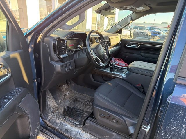 Used 2023 Chevrolet Silverado 1500 LT Trail Boss w/ Protection Package image 8