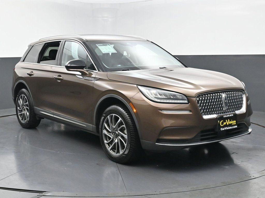 Used 2022 Lincoln Corsair AWD w/ Equipment Group 101A image 3