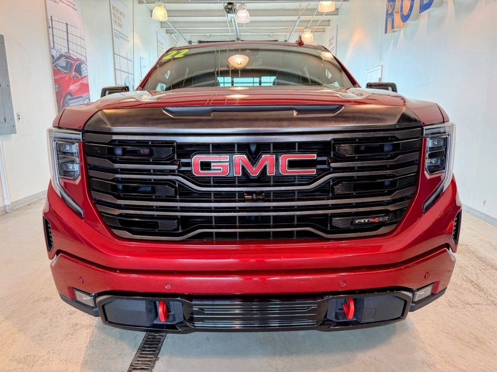 Used 2022 GMC Sierra 1500 AT4X image 17