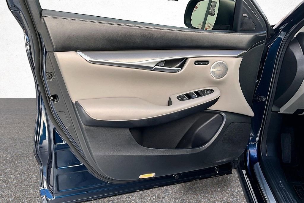 Used 2023 INFINITI QX50 Luxe image 19