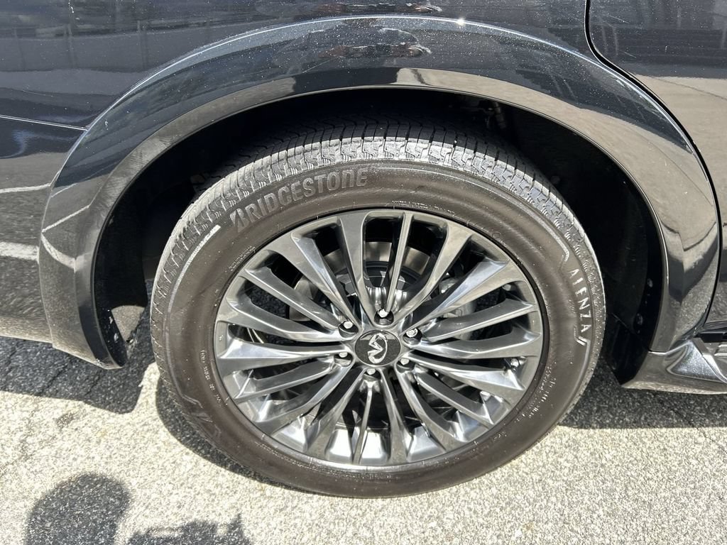 Certified 2024 INFINITI QX80 Sensory AWD/4WD image 12