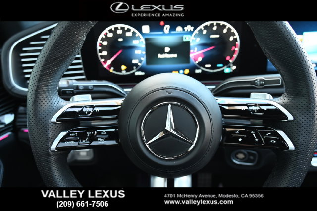 Used 2024 Mercedes-Benz GLS 580 4MATIC image 10