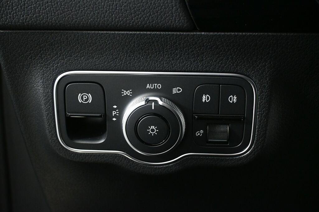 Certified 2026 Mercedes-Benz GLA 250 image 9