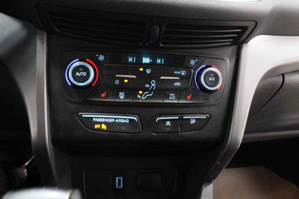 Used 2018 Ford Escape SEL w/ Canadian Touring Package image 10