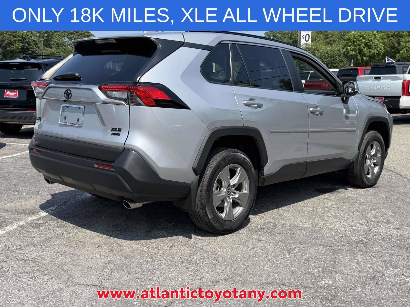 Used 2024 Toyota RAV4 XLE AWD/4WD image 8