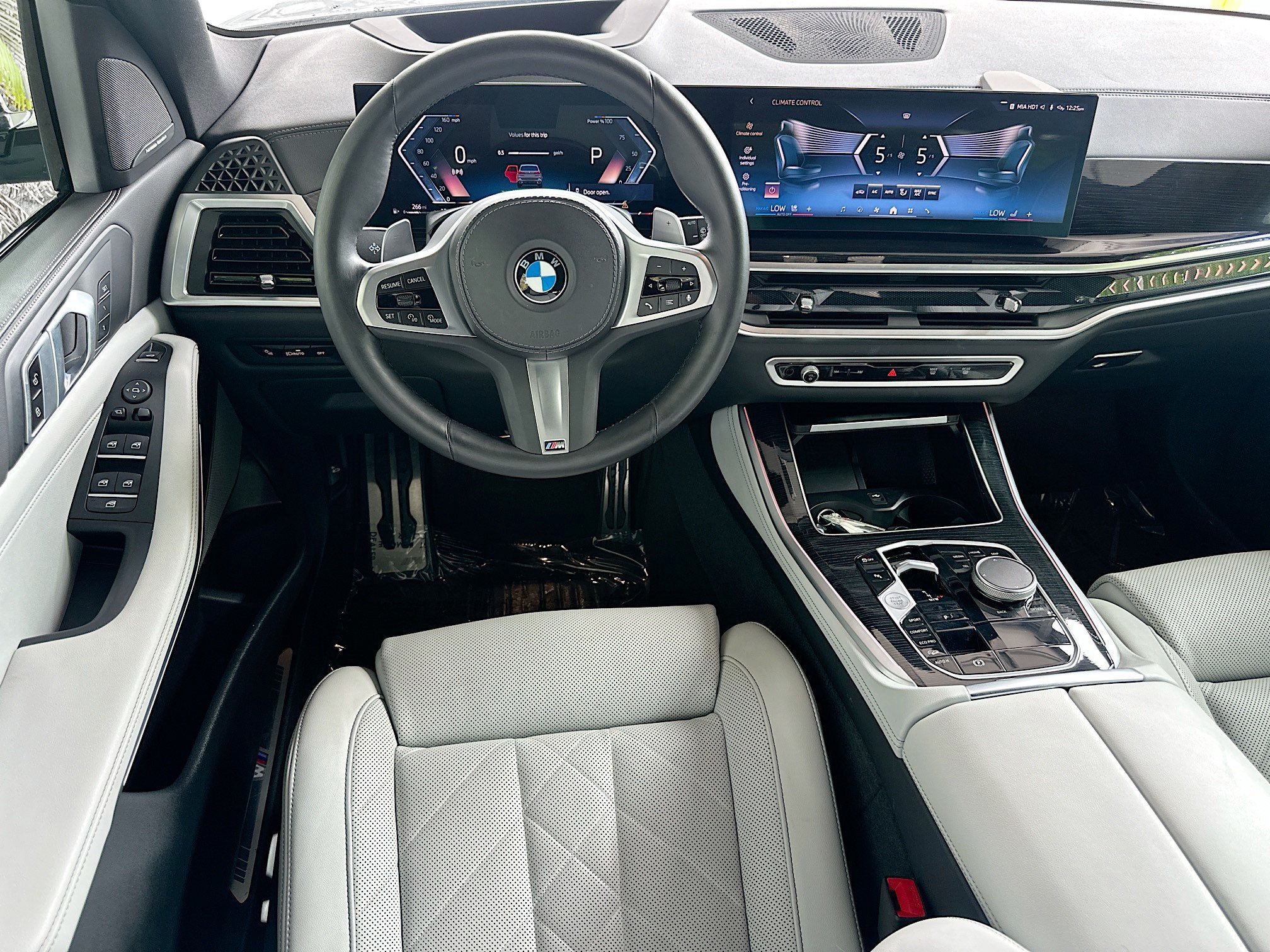 Certified 2024 BMW X5 xDrive40i w/ M Sport Package AWD/4WD image 24