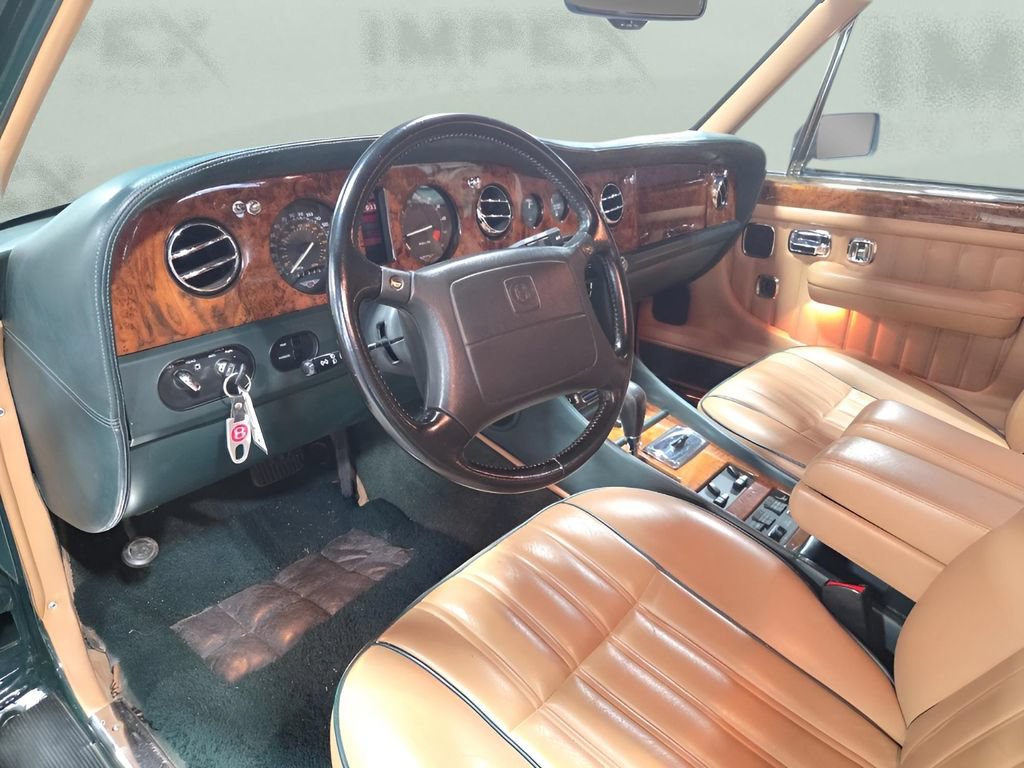 Used 1994 Bentley Brooklands RWD image 10
