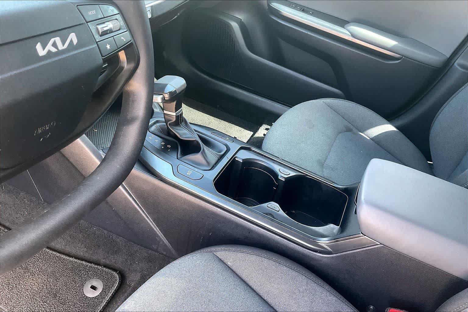 Certified 2025 Kia K4 FWD image 14