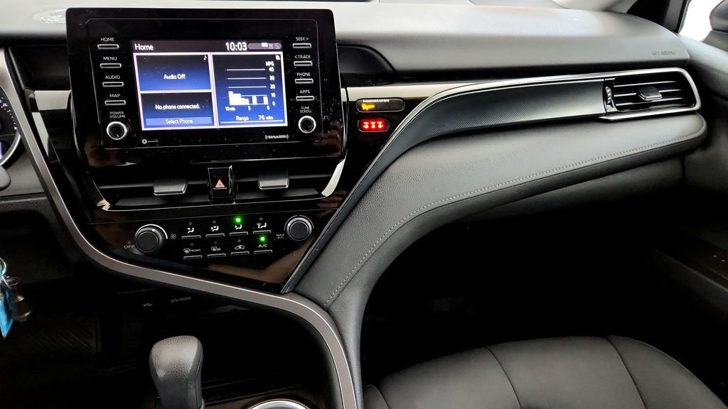 Used 2021 Toyota Camry LE w/ Cold Weather Package FWD image 28