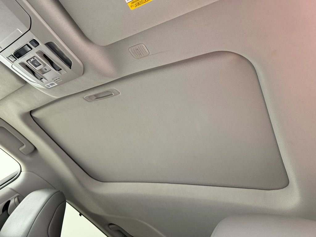 Certified 2022 Toyota Highlander XLE image 19