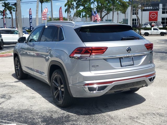 Used 2022 Volkswagen Atlas Cross Sport SEL R-Line AWD/4WD image 5