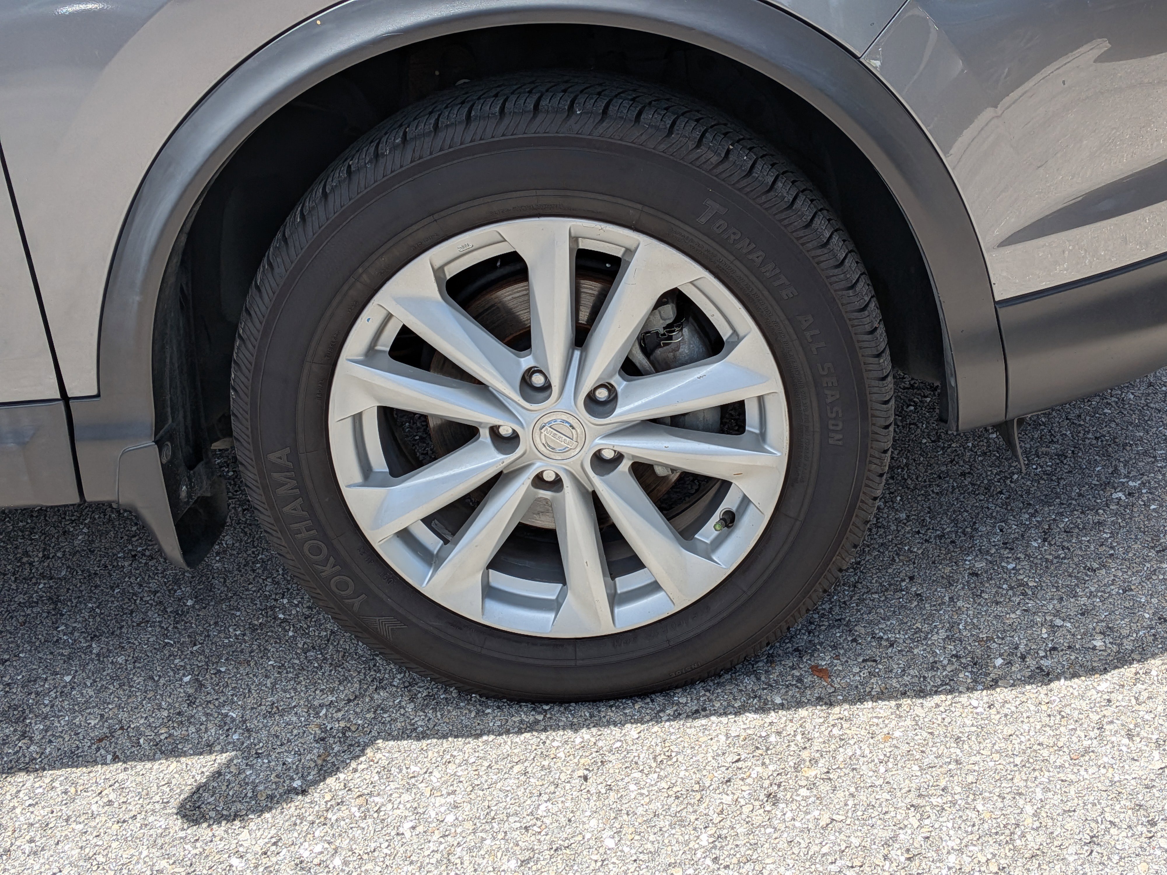 Used 2018 Nissan Rogue Sport S w/ S Appearance Package image 11
