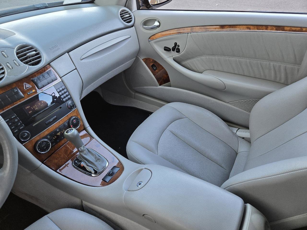 Used 2005 Mercedes-Benz CLK 500 Cabriolet image 4