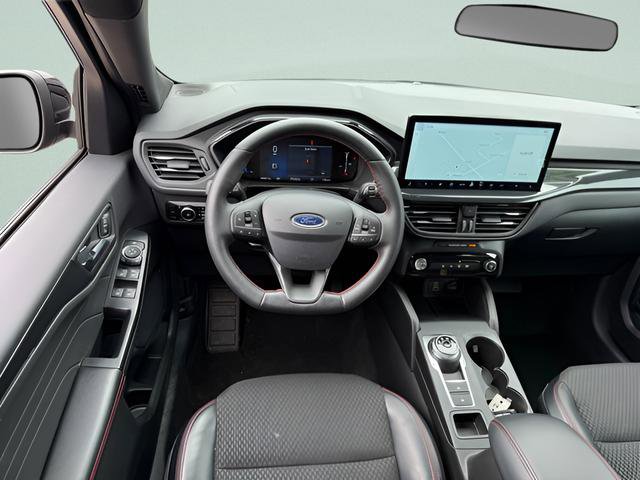 Certified 2025 Ford Escape ST-Line Select w/ Tech Pack #1 AWD/4WD image 7