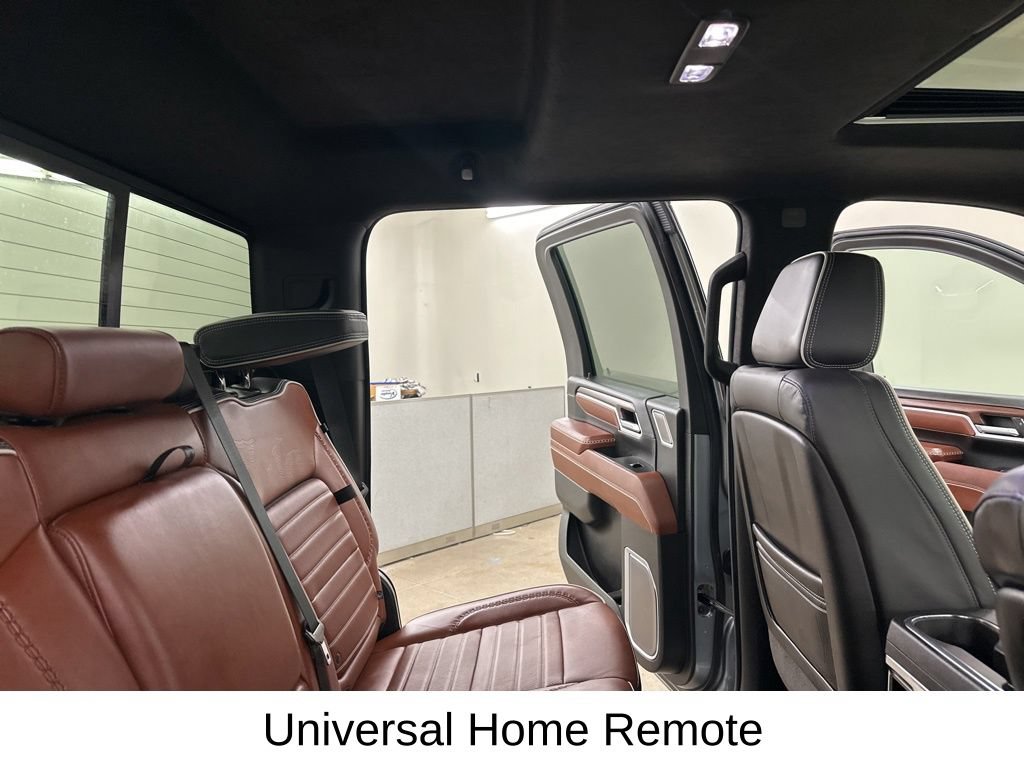 Used 2024 GMC Sierra 2500 Denali Ultimate AWD/4WD image 32