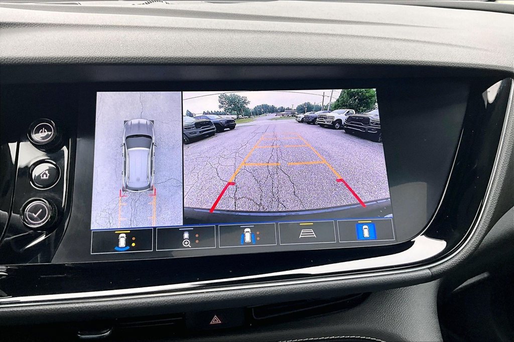 Used 2021 Buick Envision Avenir AWD/4WD image 15